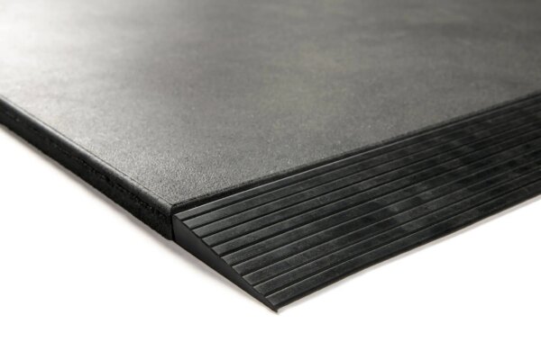 Granuflex Rampe Til Gummiflise 1000 x 100 x 20 mm Black - Granuflex